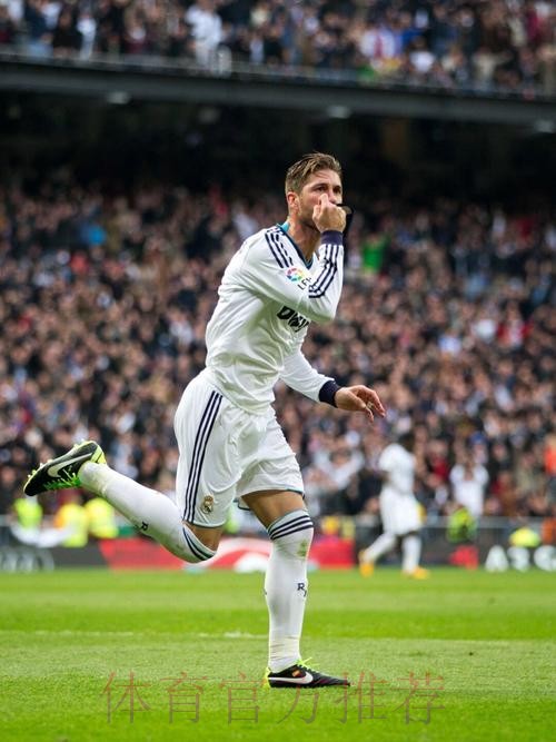 费迪南德:斯特林不会留下 他可能去皇马巴萨 费迪南德:斯特林不会留下 他可能去皇马巴萨