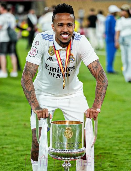 前皇马后卫:米利唐是皇马未来10年的中卫 前皇马后卫:米利唐是皇马未来10年的中卫